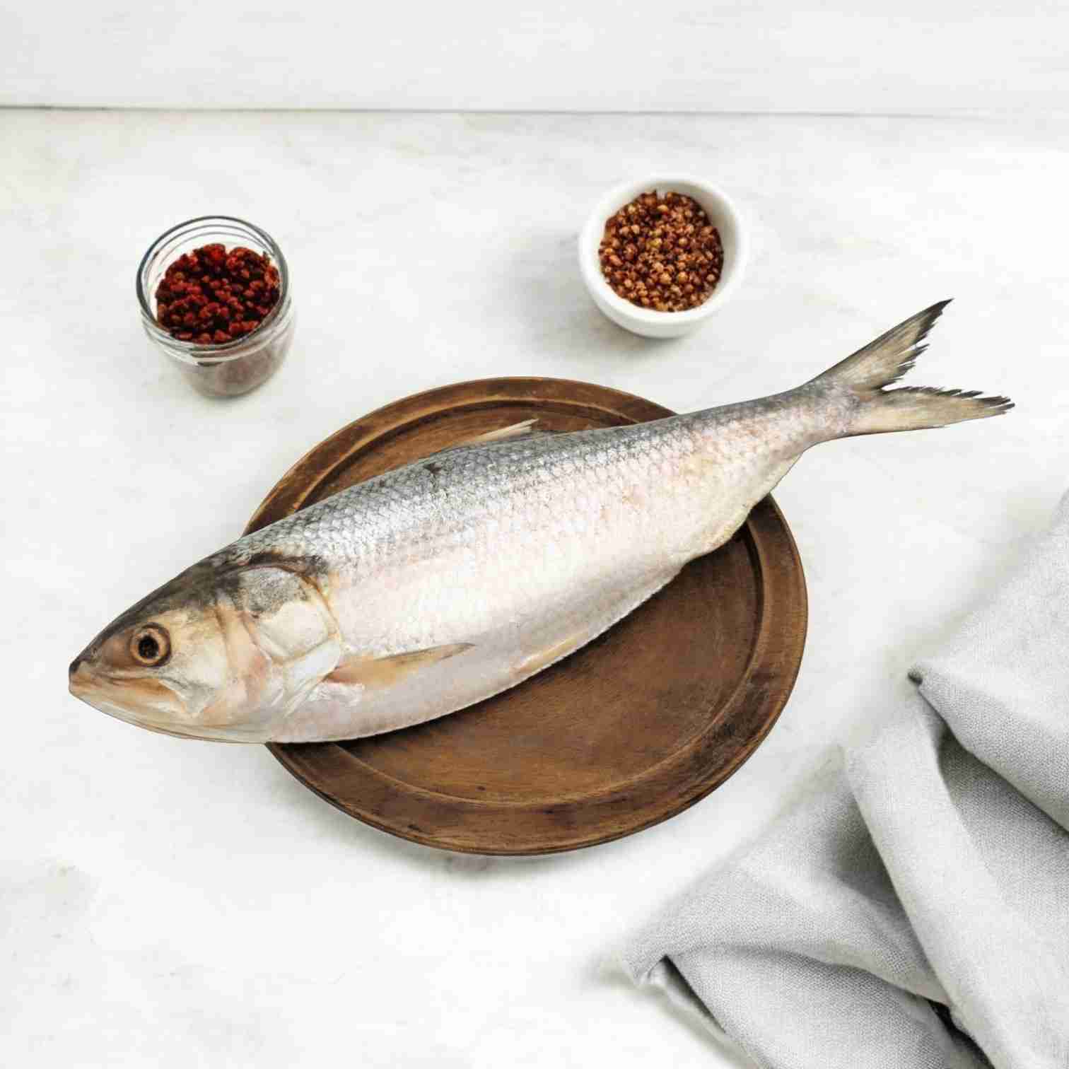 Hilsa Fish (800gm - 1kg) - Whole, Cut, Cleaned